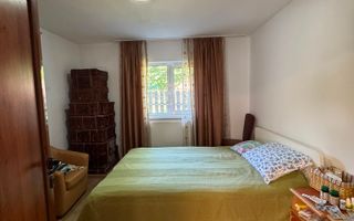Casa 3 Camere | Calimanesti | Renovata | Centrala Proprie - Poză 4