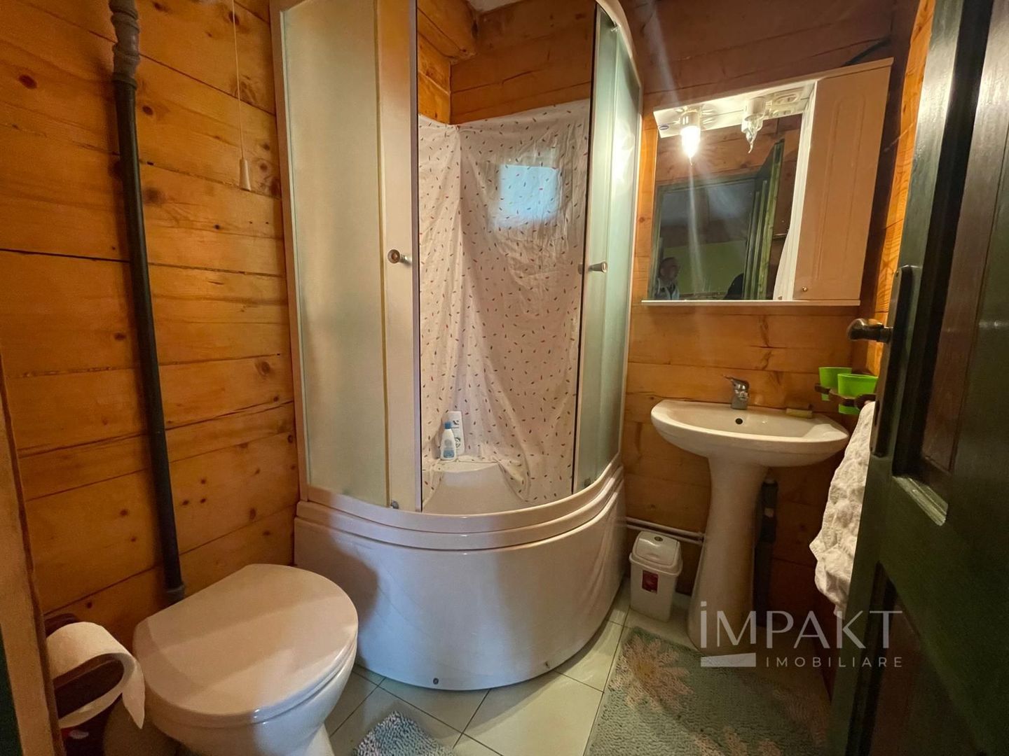 Cabana din lemn cu panorama superba asupra Florestiului - Poză 6