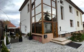 Spațiu de birouri de vânzare și de închiriat în Sub Arini, Sibiu - Poză 1