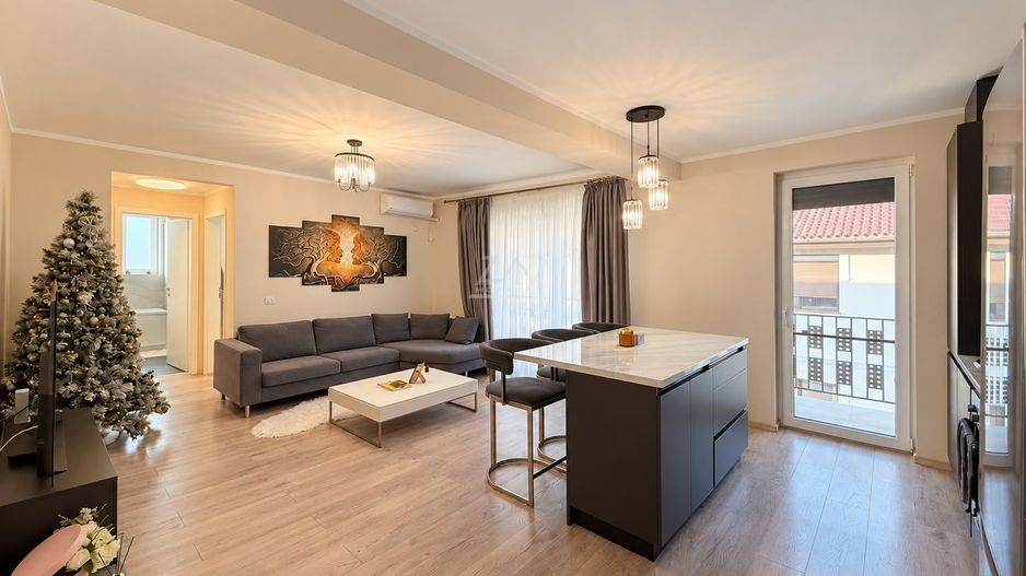Mobilat si utilat complet. 2 bai. Asfalt. Disponibil imediat. - Poză 4