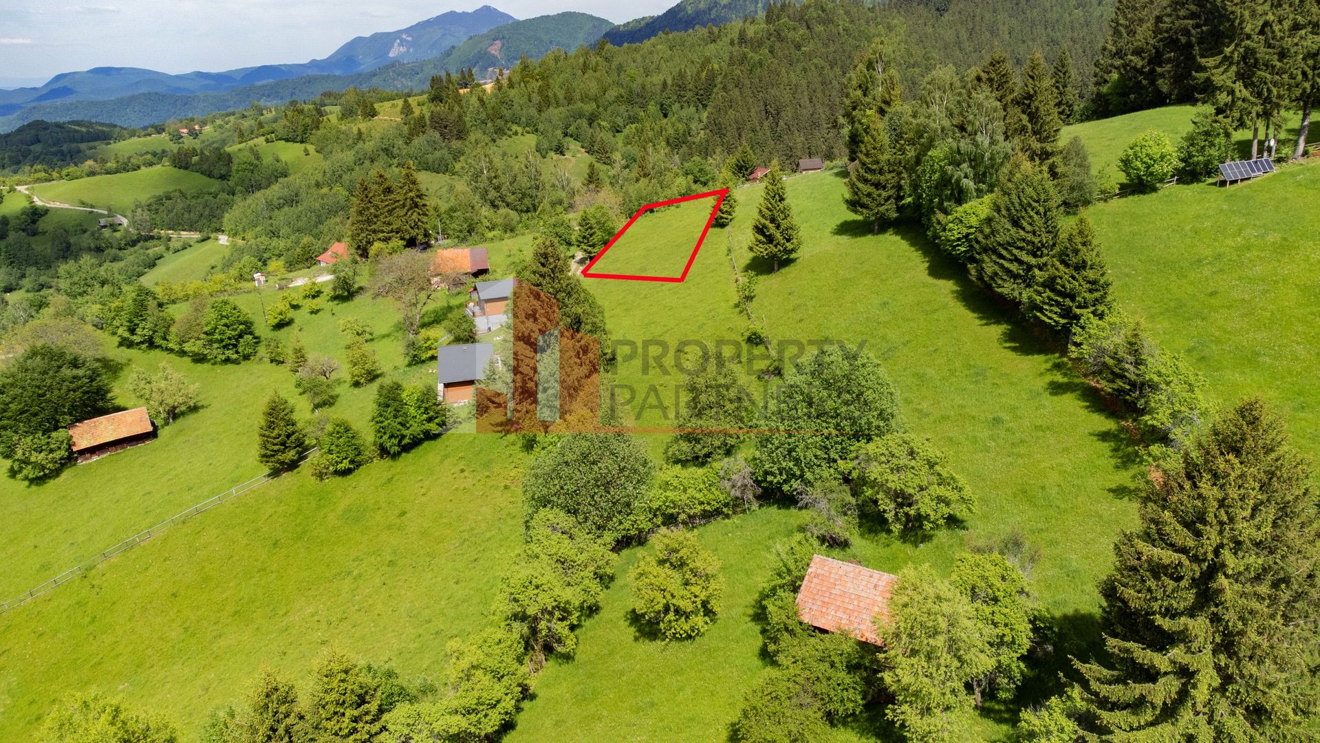Teren la munte - 3.851 mp Bran - Poză 7