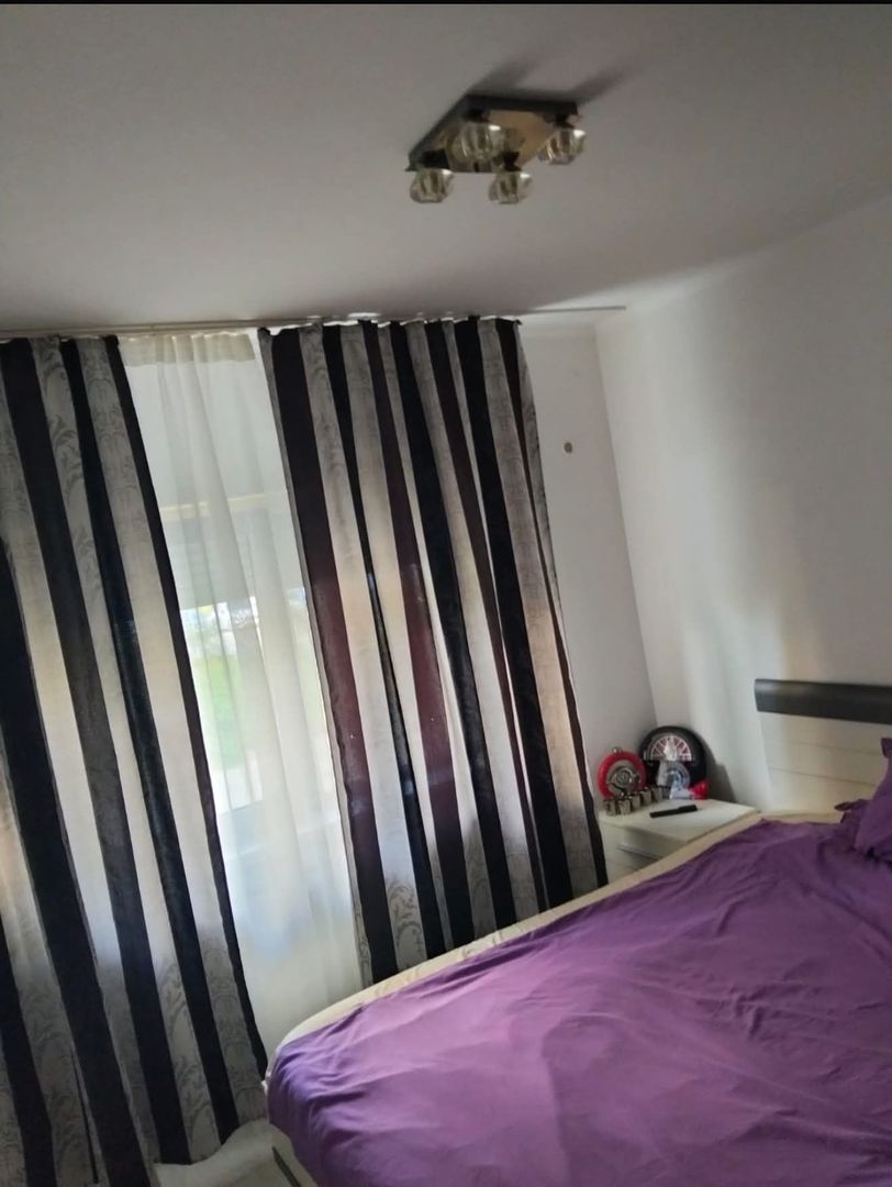 Vând apartament 3 camere - Poză 6