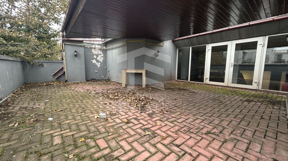 Imobil S+D+P+E+M - Centru - str. Siretului v-a-v de Regina Maria 678mp - Poză 17