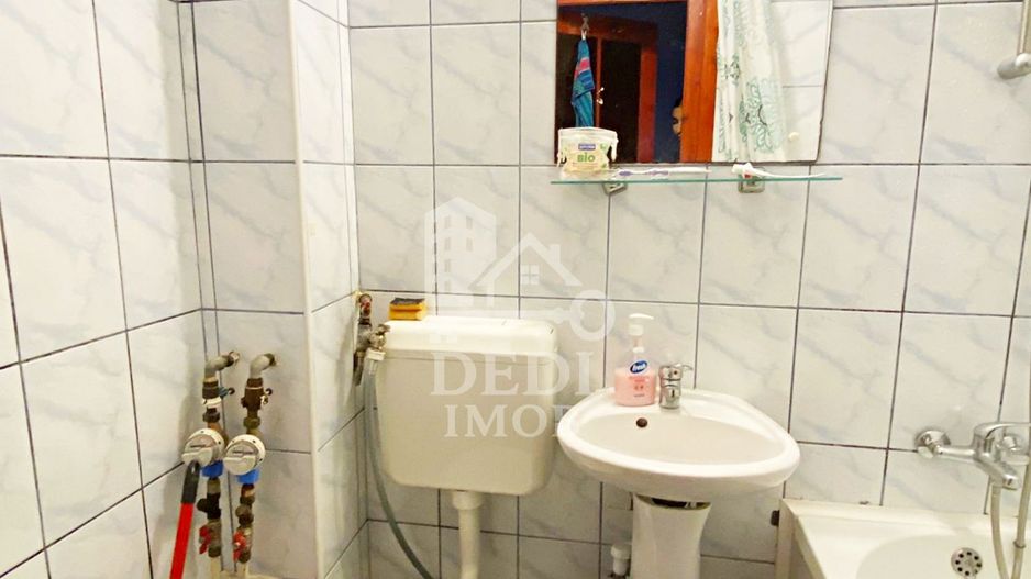 Apartament 1 camere de inchiriat in zona Rogerius, Oradea - Poză 6