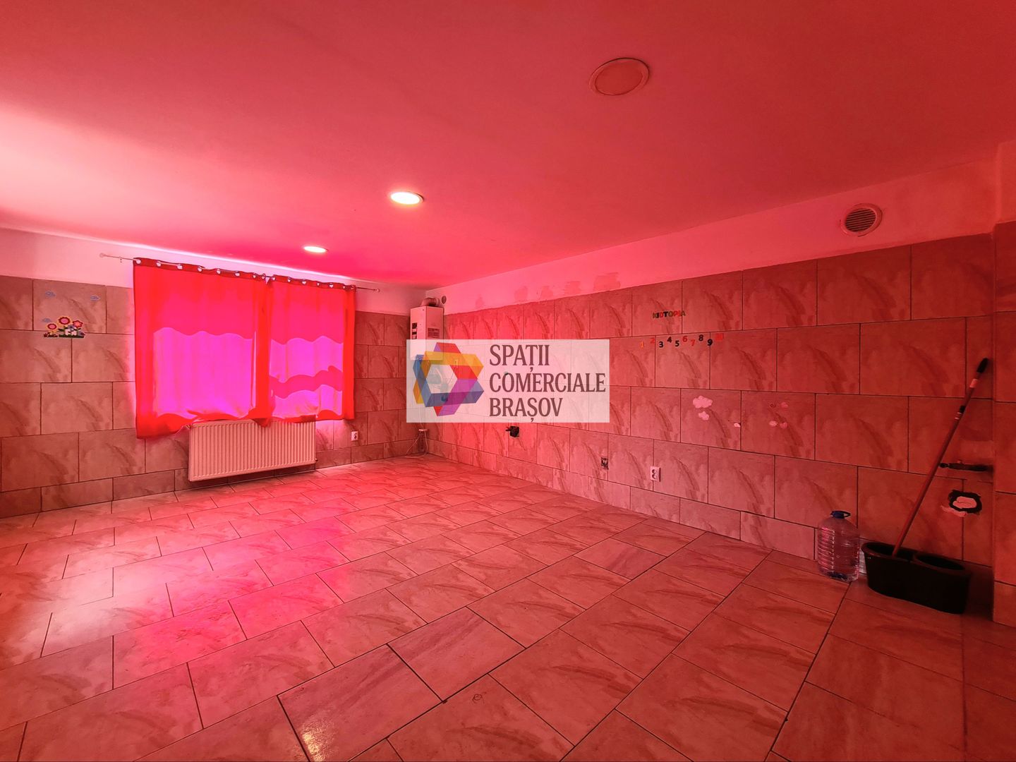 Spatiu comercial de închiriat, Brasov - 300 mp # spatii-comerciale-brasov.ro - Poză 4
