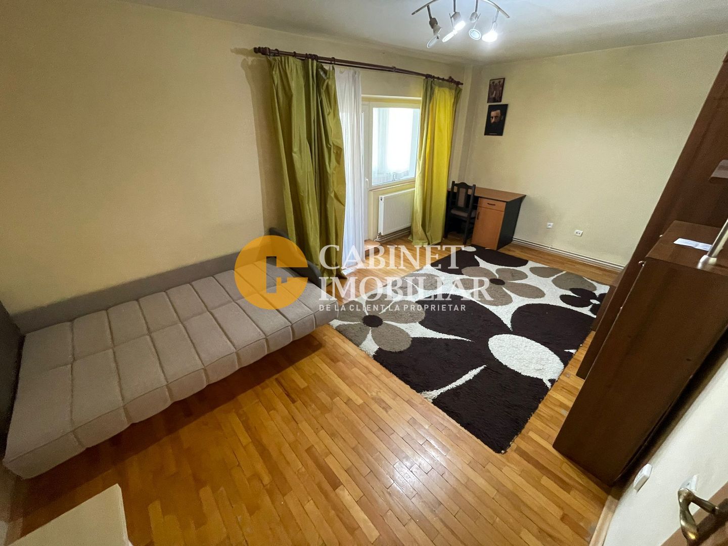 Nicolina- Eslanada - 3 Camere Decomandat Etaj 3 -Bloc 1991 - Poză 3