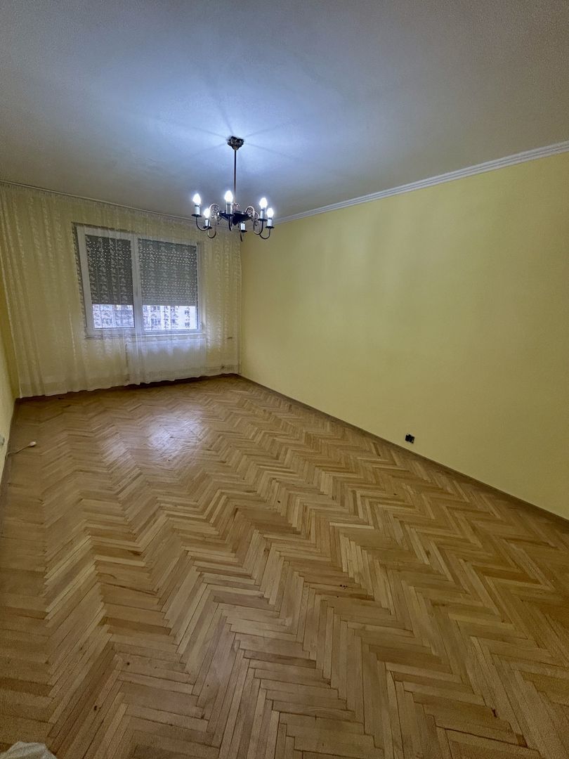 Apartament 3 camere Bulevardul Stefan cel Mare - Poză 1