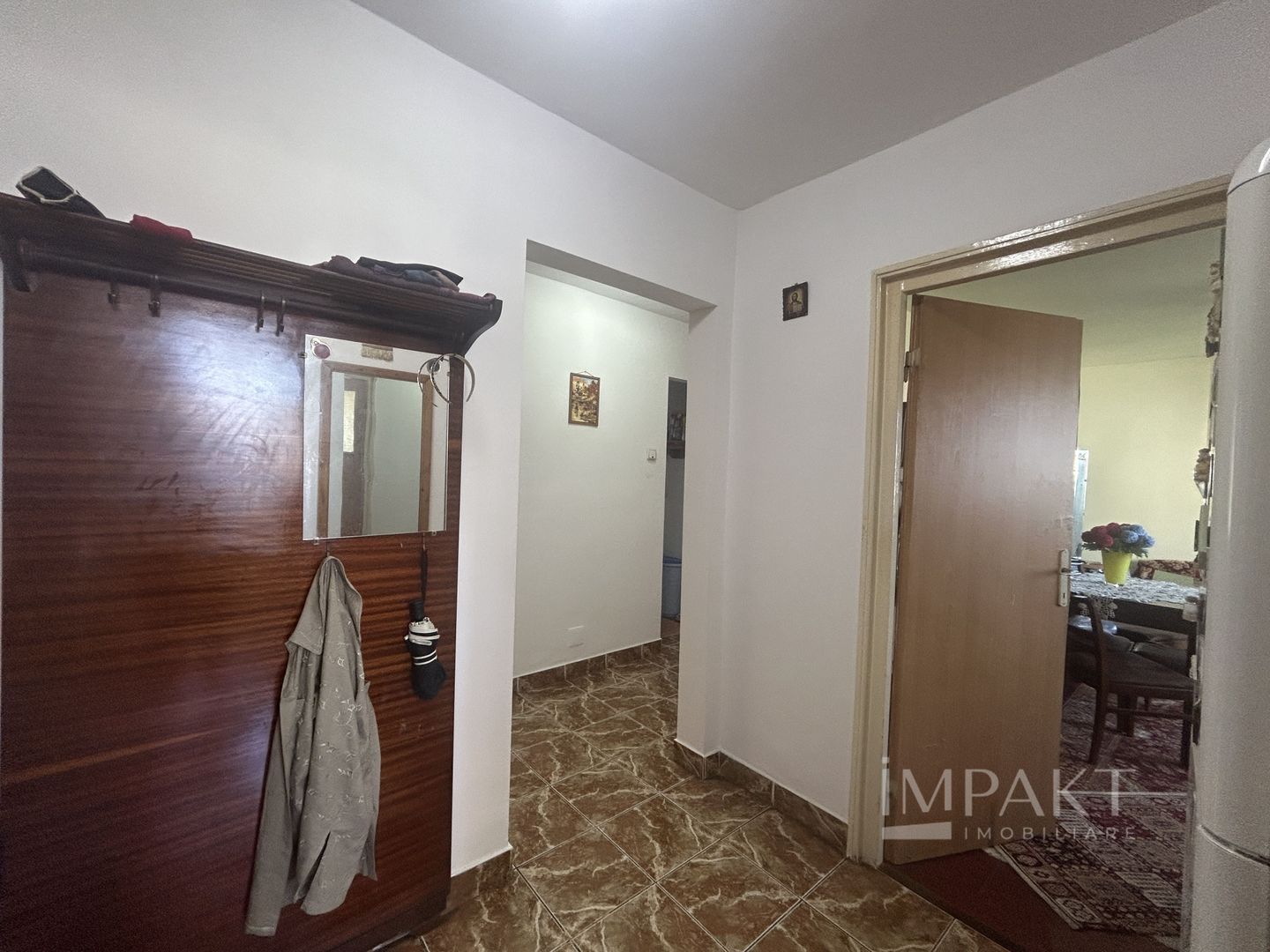 Vanzare apartament cu 4 camere in zona Minerva! - Poză 16