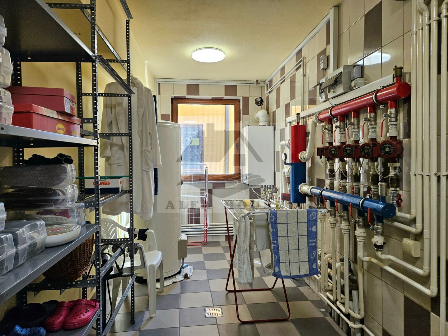 Casă plus Spațiu comercial 741 mp, Teren 906 mp Brasov - zona Blumana - Poză 33