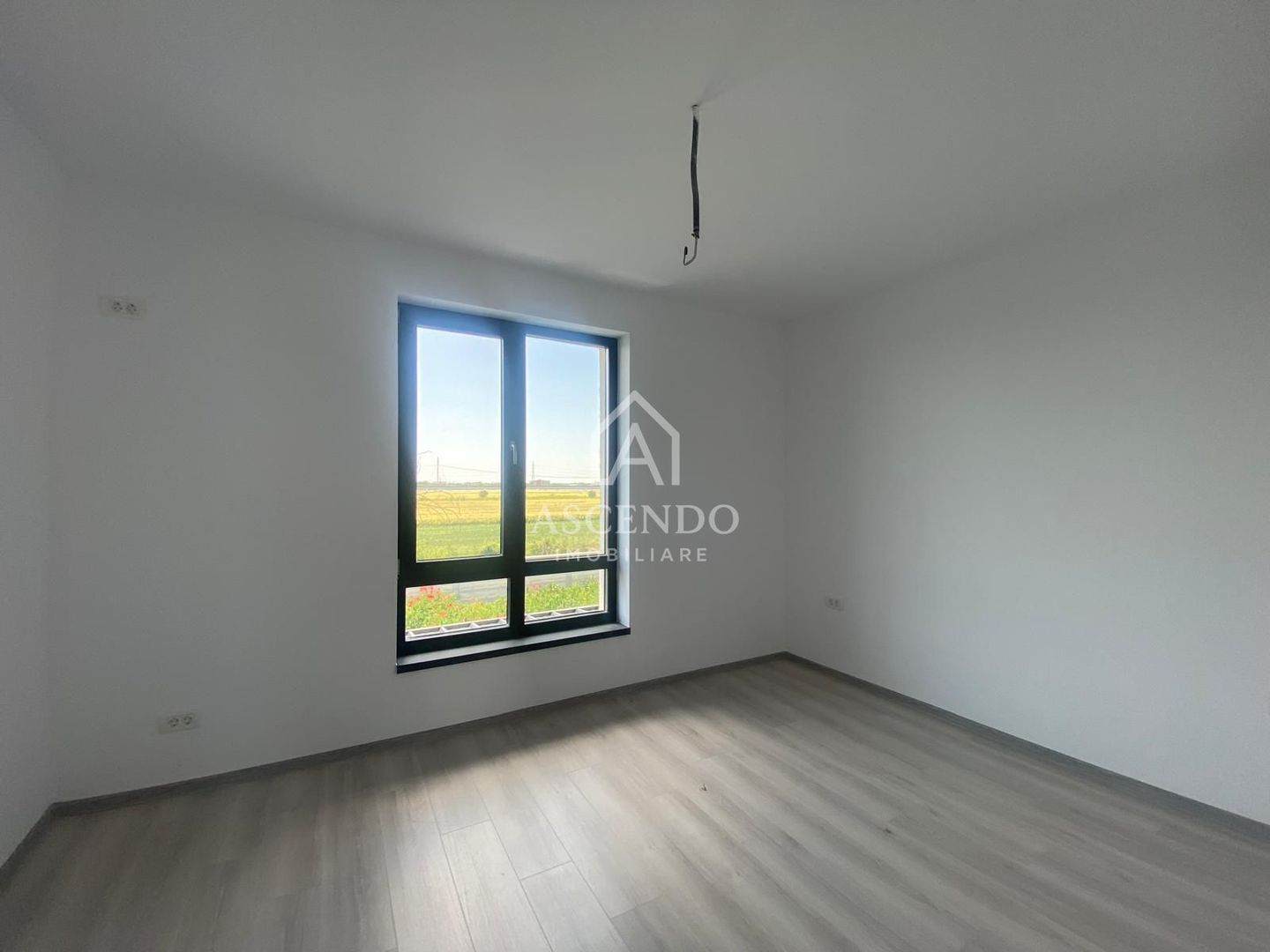 Case noi în Măgurele cu grădină proprie, parc privat și finisaje premium - Poză 18