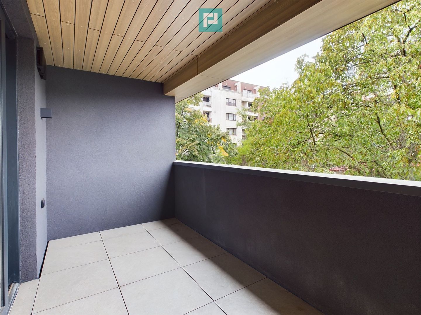 Apartament cu 3 camere zona Nord - Poză 1