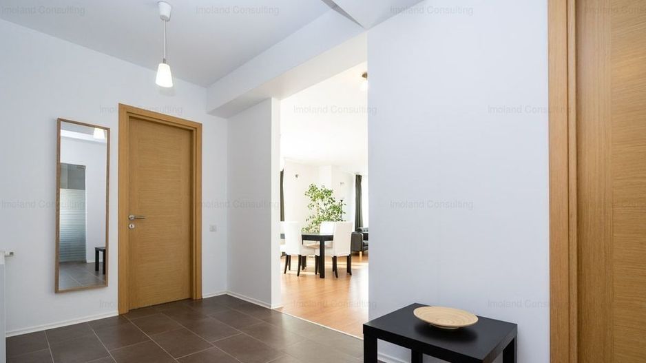 Apartament 3 camere de închiriat spațios proaspăt renovat - Poză 6