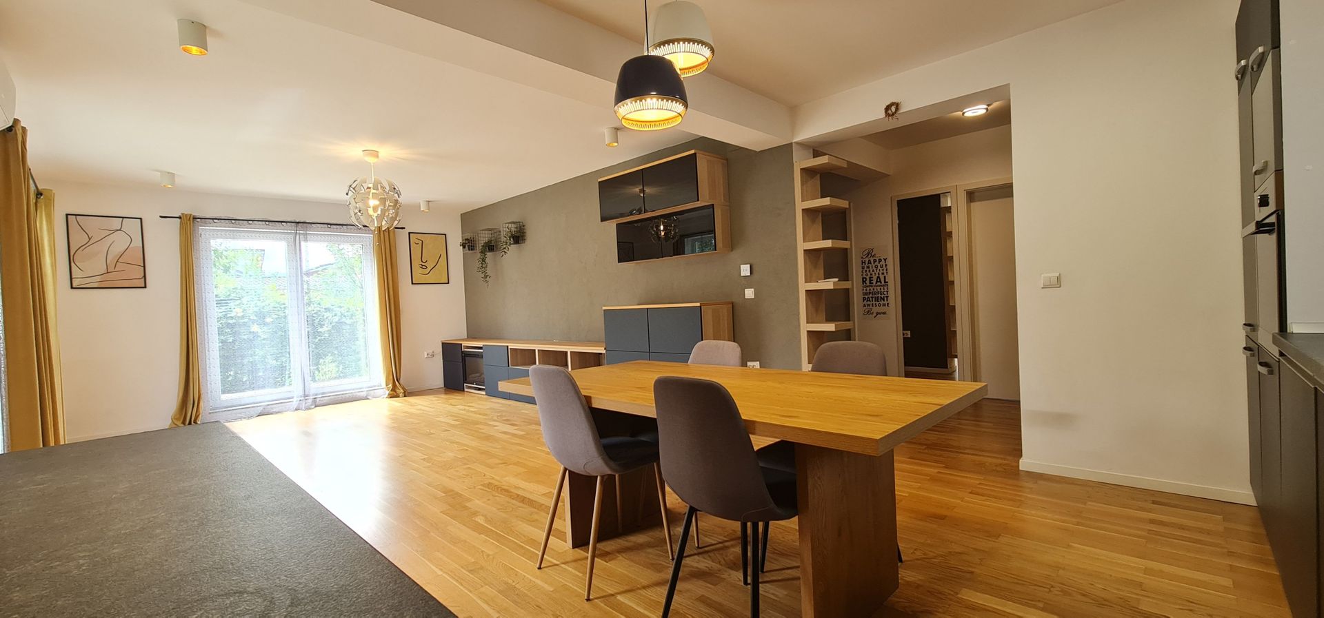 Casa semimobilata semiutilata modern cartier Izvor Tarlungeni Brasov - Poză 14
