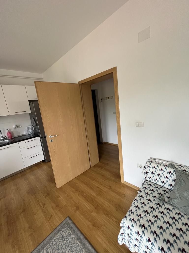 Apart bloc nou etaj 1, Complex -Judetean +loc parcare - Poză 20