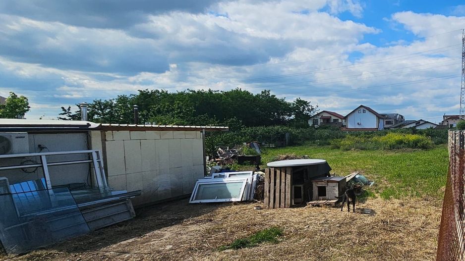 Teren de vânzare – 1111 mp – Galati, zona Metro, Strada Traian - Poză 1