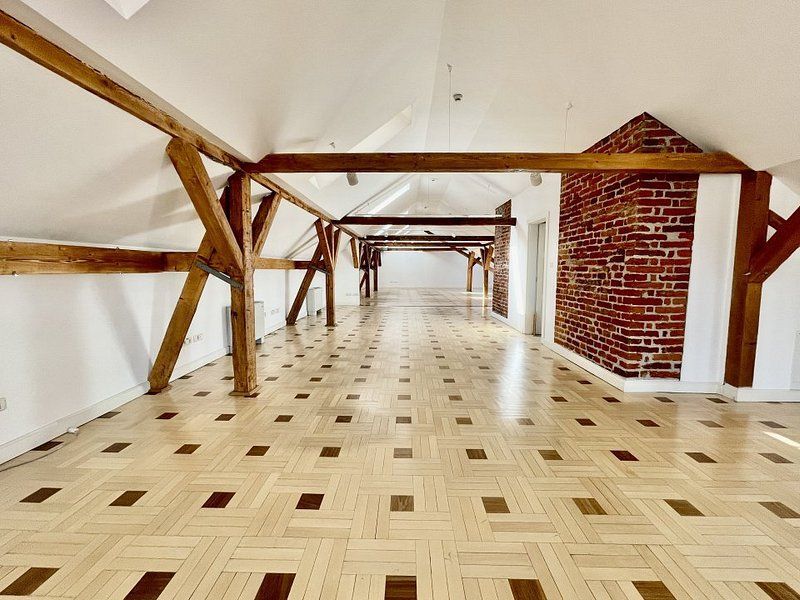 Mansardă cochetă în Piața Unirii - Poză 6