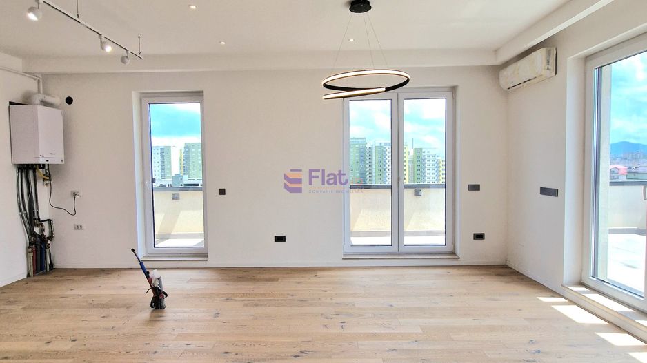 Comision 0 Penthouse 3 Camere 104 mp.  Terasa 43 mp. Tractorul - Poză 10