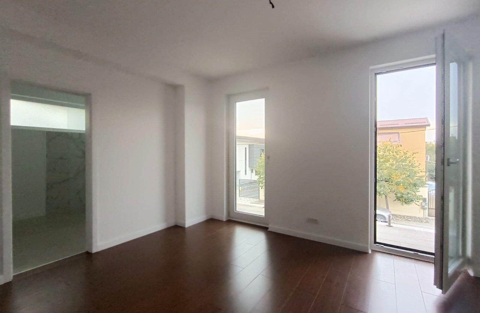 Vanzare casa moderna individuala zona rezidentiala Tunari - Poză 15