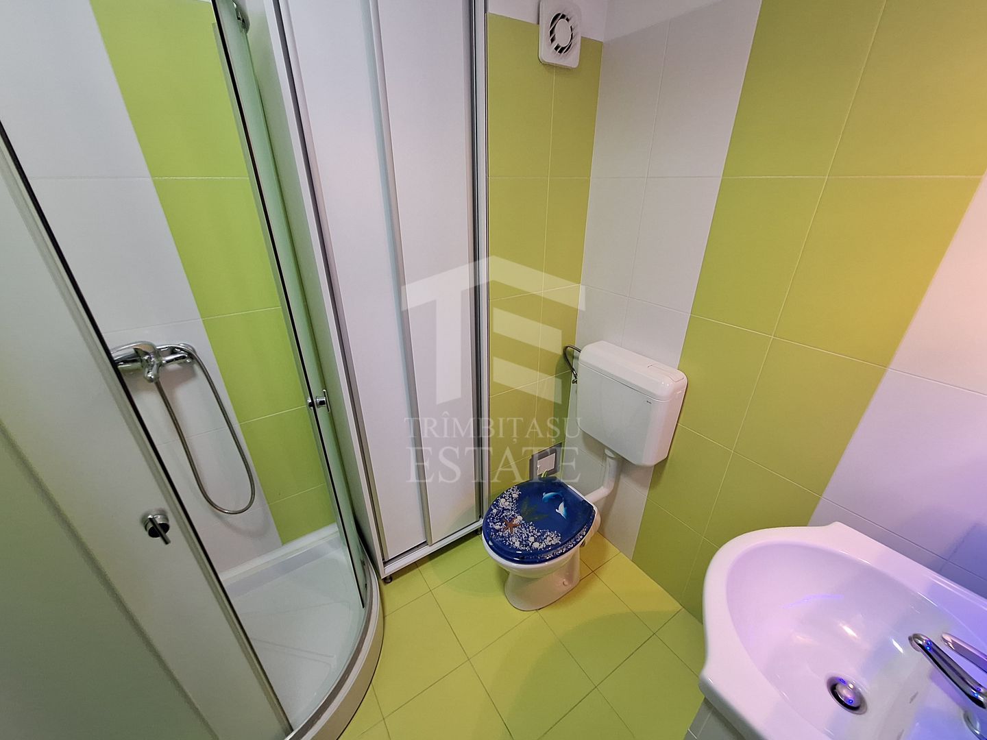 Ap 2 cam mobilat și utilat 81mp Parcare-Cartierul Latin  Prel.Ghencea - Poză 8