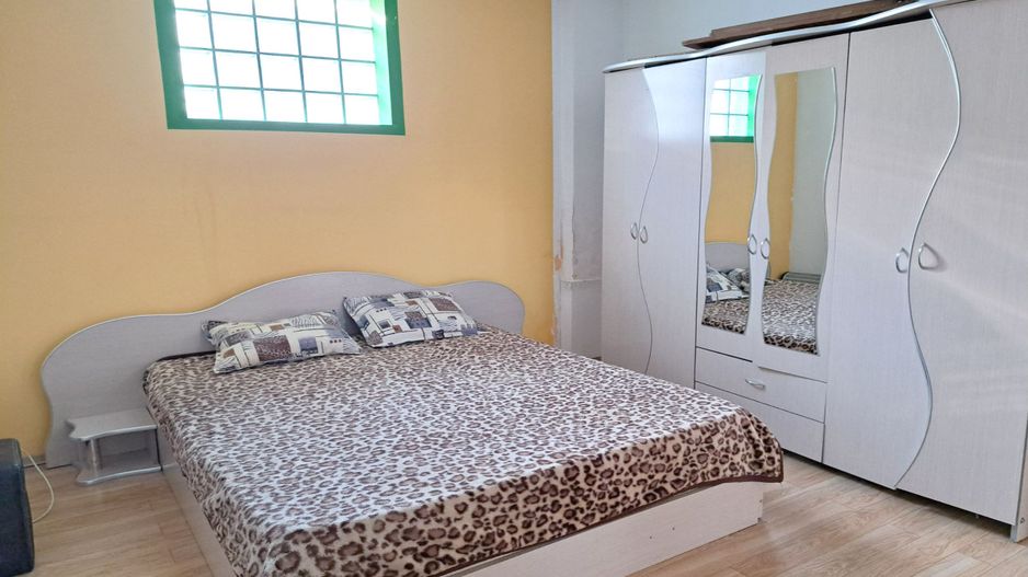 Casa 4 camere Parcul Carol - Poză 2