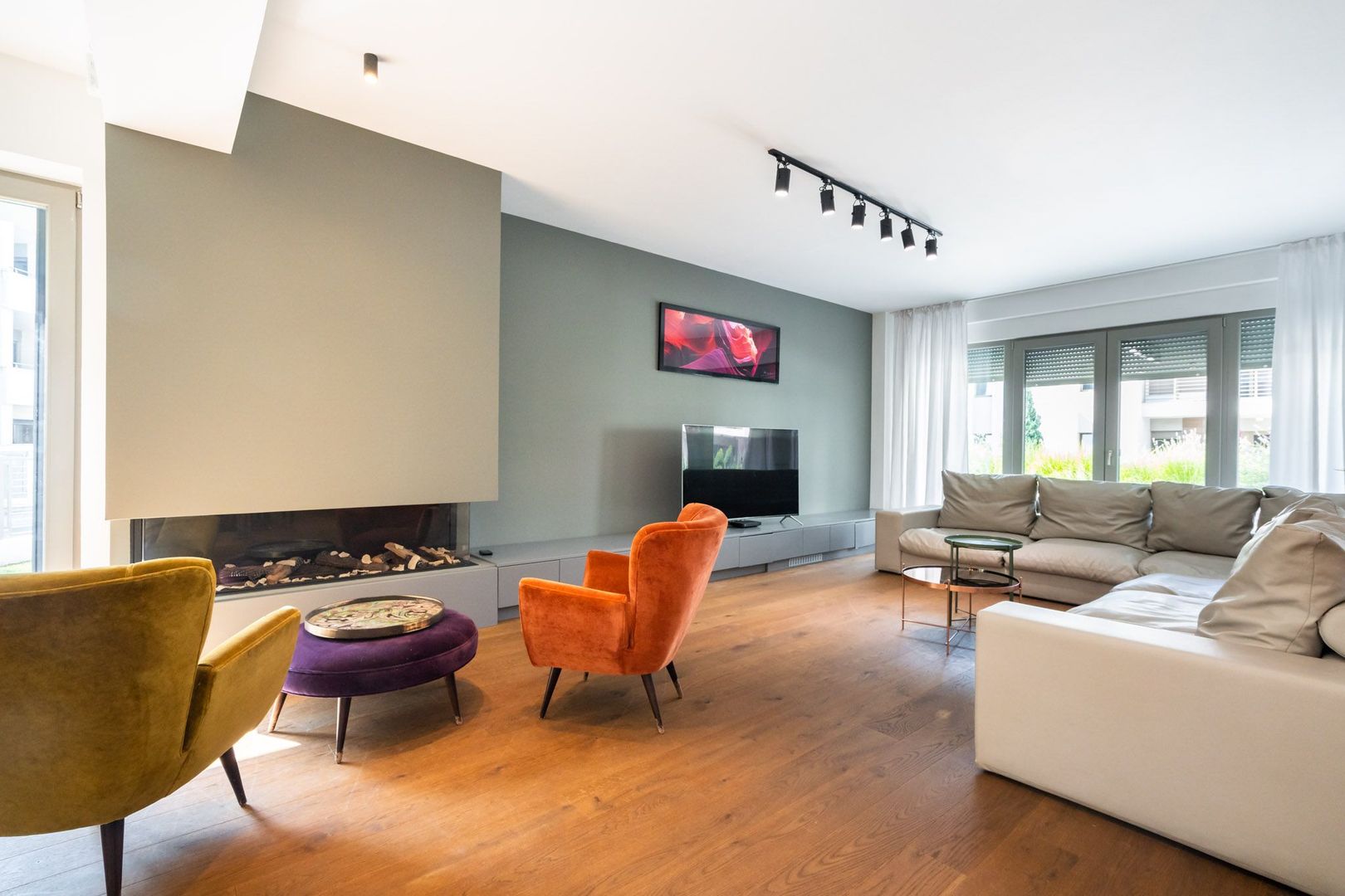 COMISION 0% - Vila eleganta P+2E 380 mp utili, teren 470mp, lac propriu + ponton - Poză 5