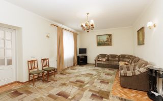 Vânzare, casă 3 nivele , str. Sihastrului, Codru - Poză 7