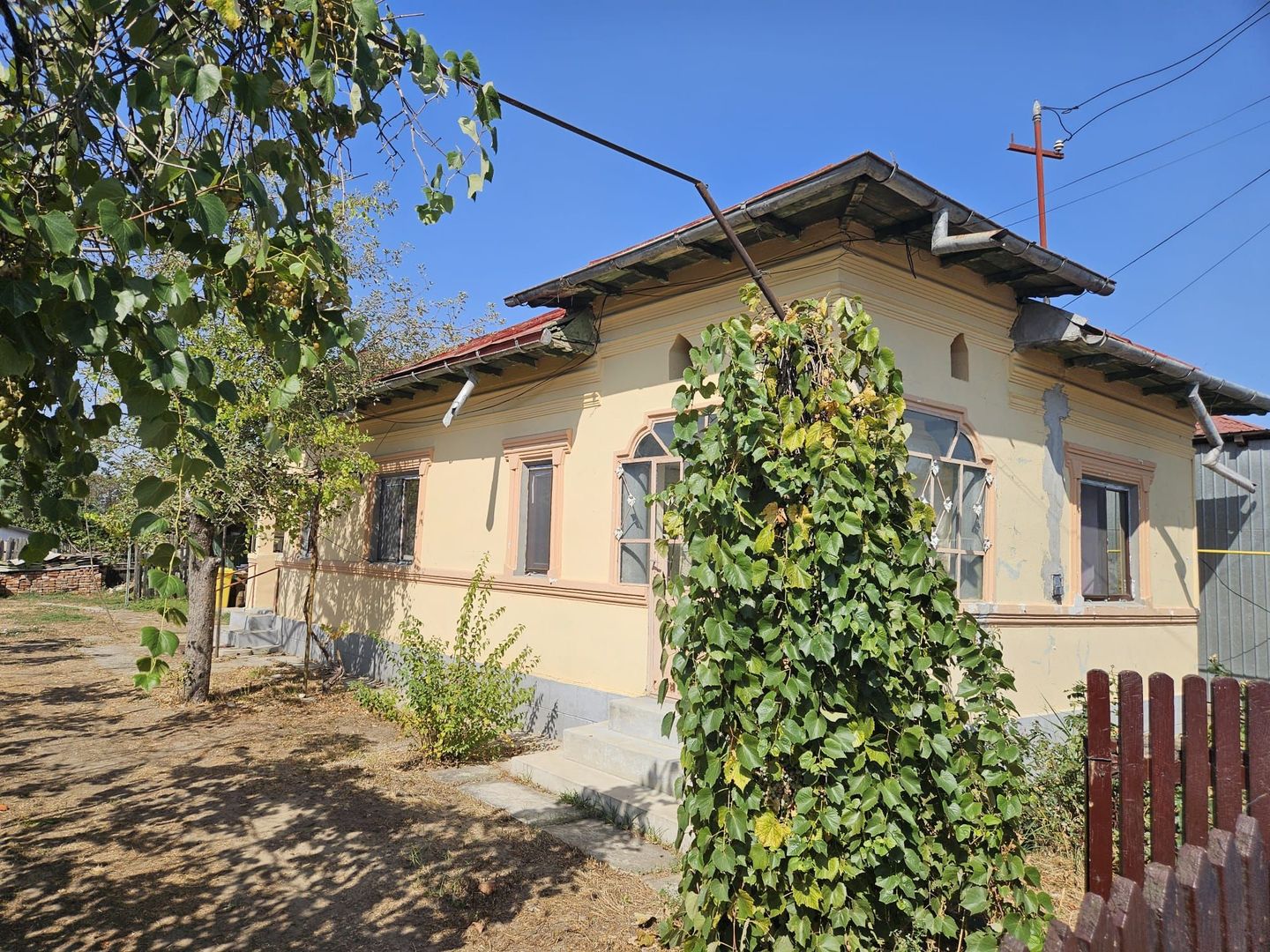 Vanzare casa Leordeni - Poză 9