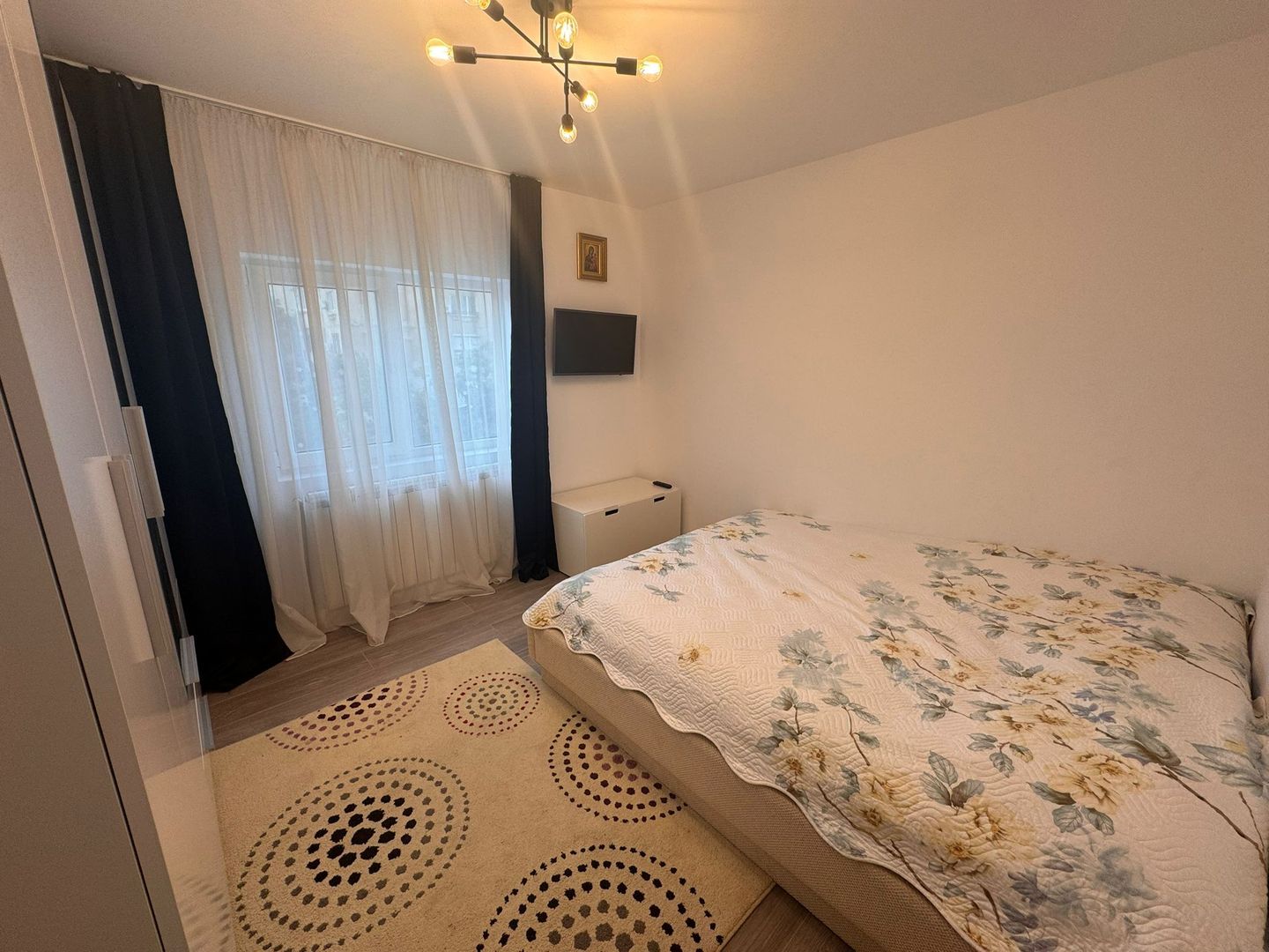 Sebastian 3 Camere Centrala Parcare 2 bai 3/8 - Poză 3