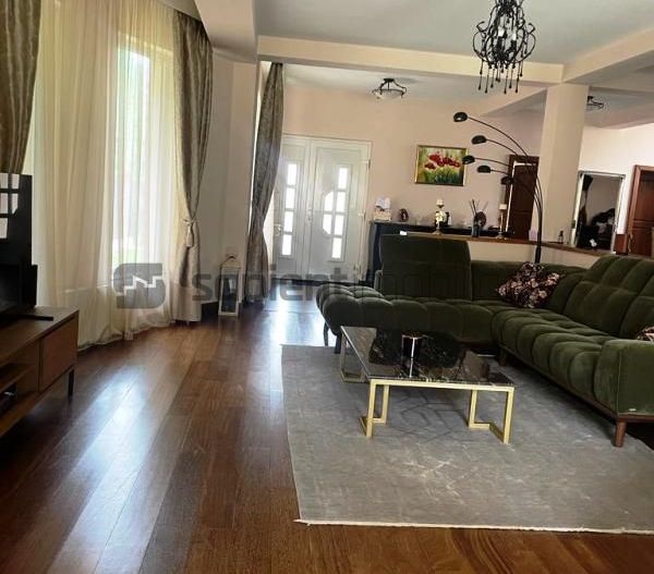 Casa lux in Sinmartin Beverly Hills - Poză 9