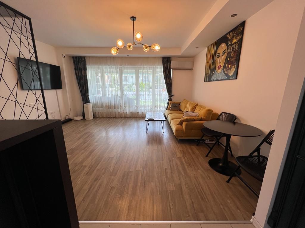 Cosmopolis - Vila NC cu 2 Dormitoare Mobilata si Utilata - Poză 3