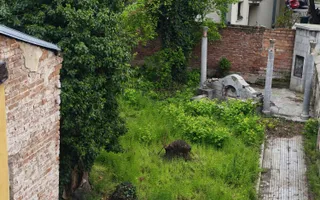 Casă cu farmec istoric în zonă protejată Rosetti, ideală pentru restaurare - Poză 19