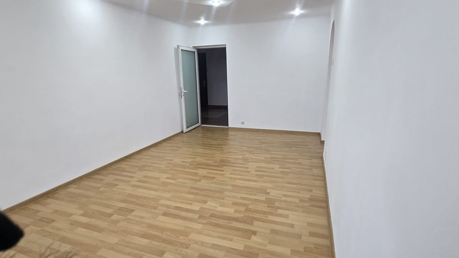 Apartament 4 camere Soseaua Berceni /an 1981 - Poză 16
