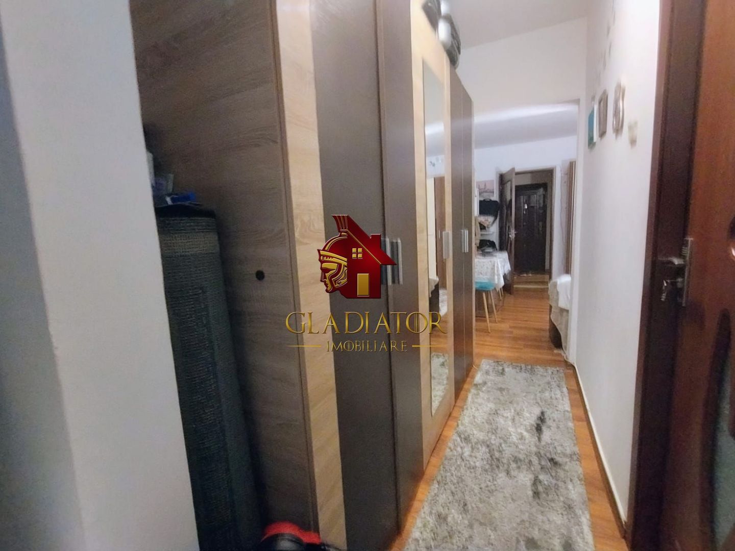 Apartament cu 3 camere, SD, Dacia - Bicaz Anemarket, parter inalt - Poză 7