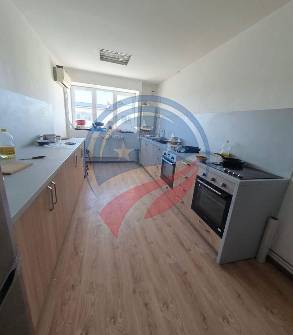 HALA PRODUCTIE DEPOZIT BIROURI CAZARE 2200 MP DIVERSE ACTIVITATI - Poză 7