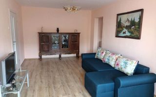 Apartament 2 camere smicentral etaj intermediar - Poză 1