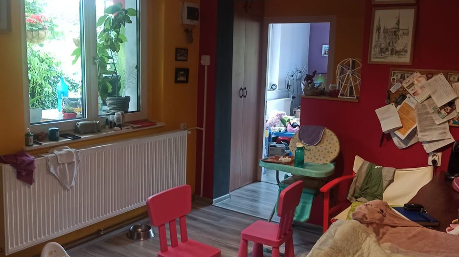 CASA CU 5 CAMERE ZONA DAMBU - Poză 7