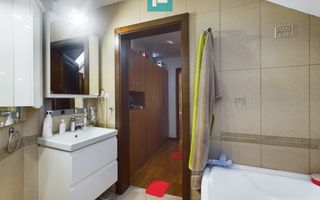 Casă pe Strada Oituz - Poză 23