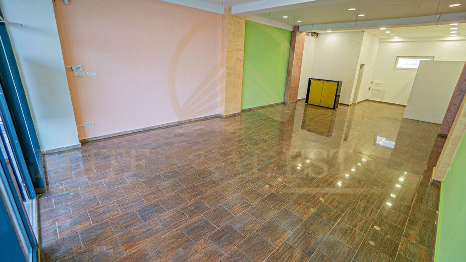 Statiunea Mamaia - Hotel Opera - Spatiu comercial. - Poză 8