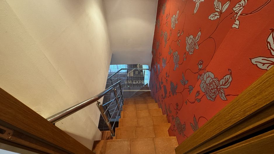 APARTAMENT CAMPULUNG TIP PENTHOUSE, 5 CAMERE GRUI - Poză 38