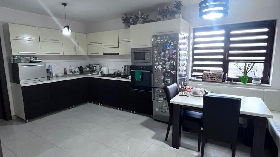 Casa  nouă de vanzare cu garaj,  în zona Micesti - Poză 3