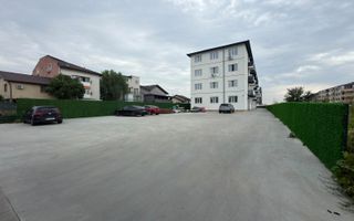 Apartament 3 camere cu parcare inclusa 100.000 euro - Poză 4
