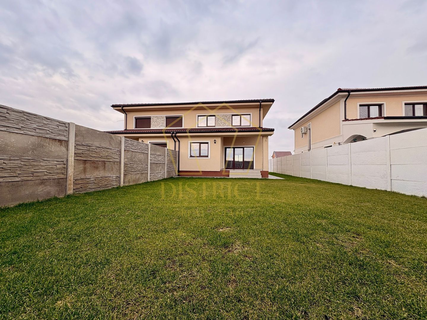 Duplex superb cu 5 camere si 2 bai | Mosnita Noua | Pizzeria La Paul - Poză 13