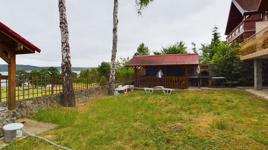 Casa de vacanță lângă lacul Surduc! - Poză 11