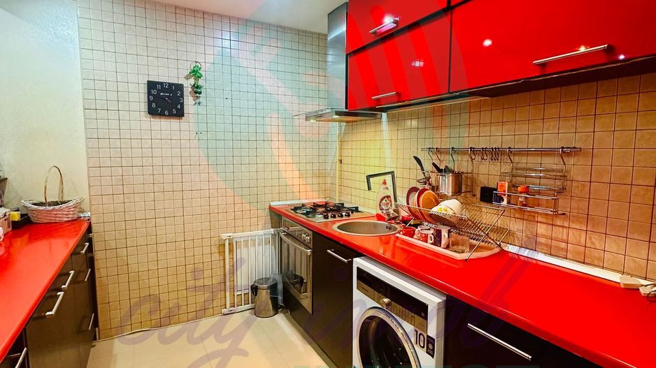 Apartament spatios - 80 mp la 2 min de METROU - Poză 7