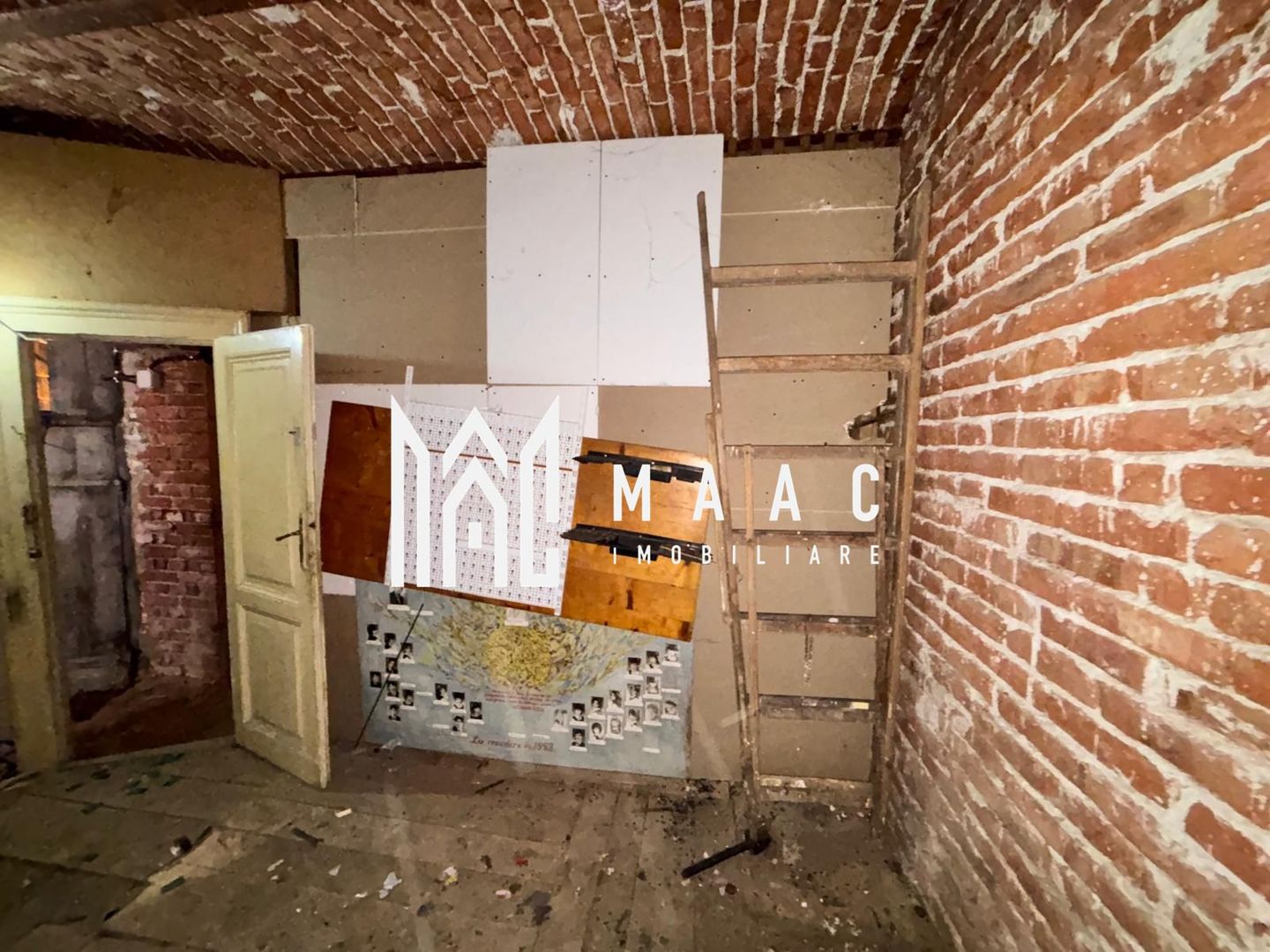 Apartament 4 camere | Etaj 1 | Curte comuna | 114 MPU | Ultracentral - Poză 37