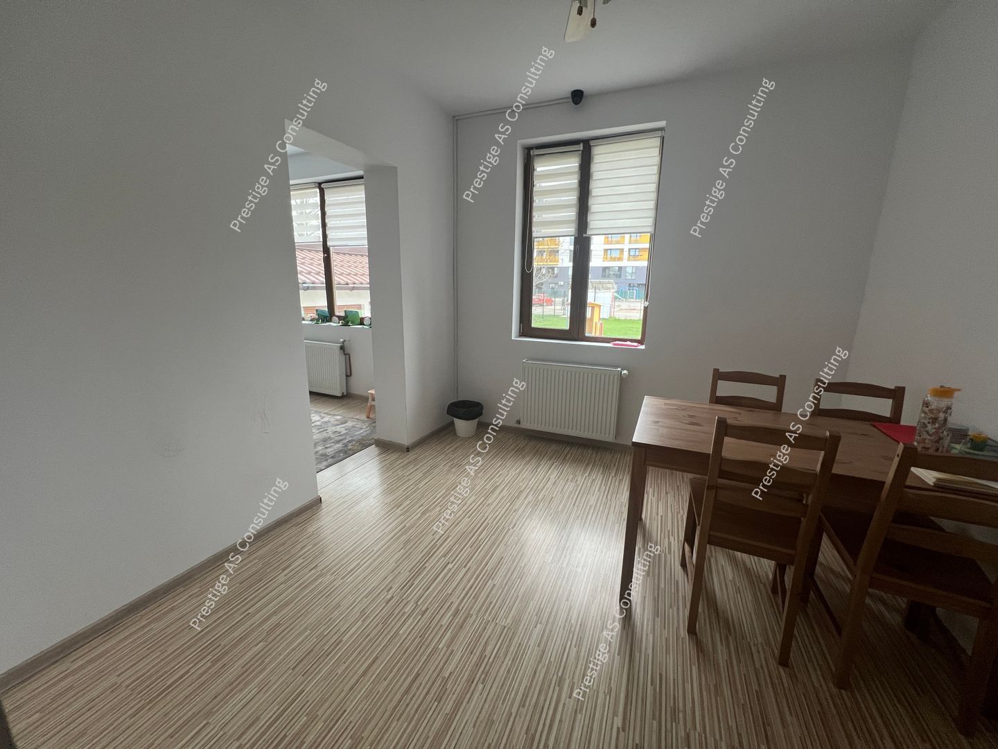 Casa 7 incaperi + Anexe | 1420mp Teren | La Intrare in Dumbravita - Poză 13