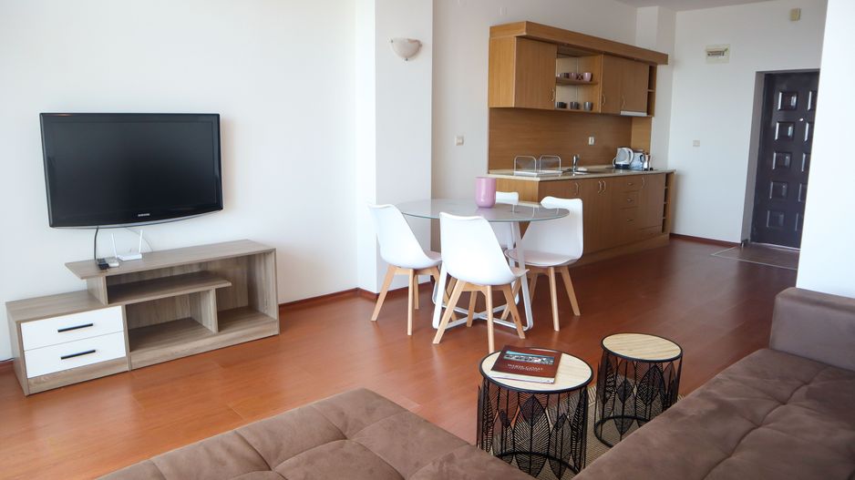 Apartamente cu 2 si 3 camere ideal investitie cu vedere superba langa Balcic - Poză 8