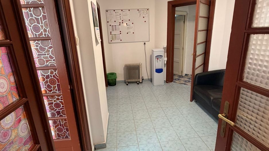 URGENT!, OPORTUNITATE RARA,APARTAMENT+GARSONIERA BONUS, SINGUR PE ETAJ - Poză 4