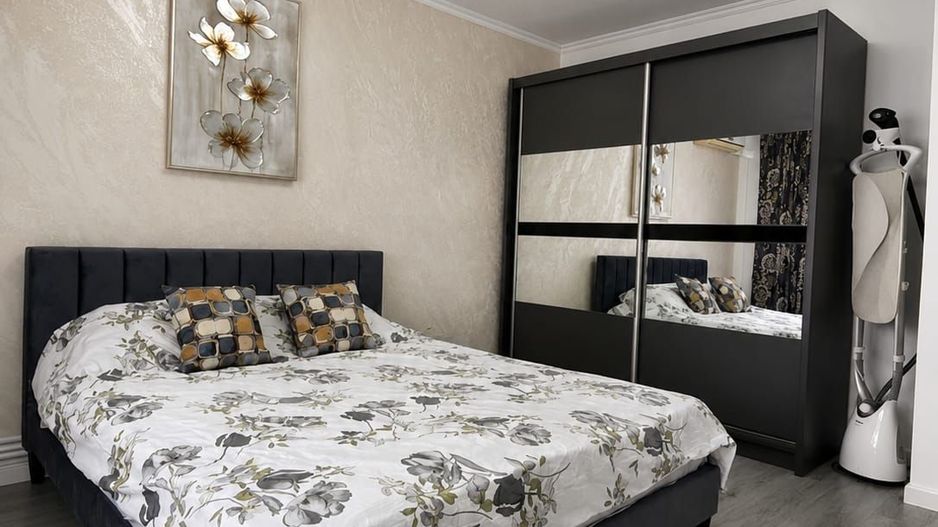 Garsoniera finisata de vânzare în zona Cetate (Mercur) - Poză 1