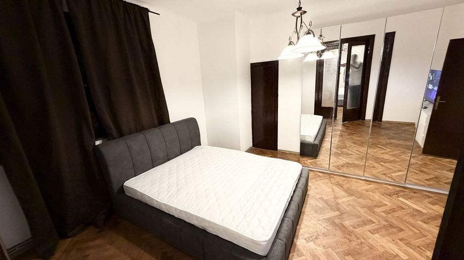 Stefan cel Mare - 3 Camere De Inchiriat - Poză 2